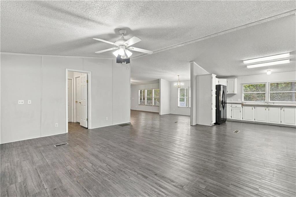 355 Isbell Road SE Silver Creek GA 30173