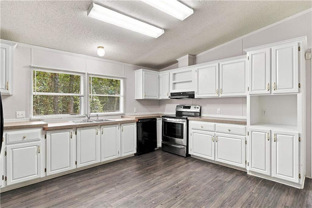 355 Isbell Road SE Silver Creek GA 30173