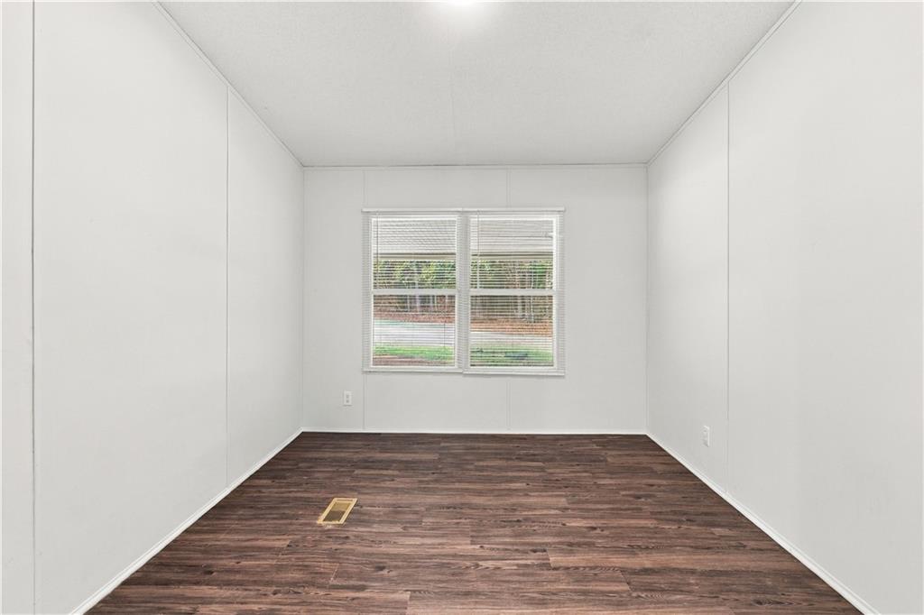 355 Isbell Road SE Silver Creek GA 30173