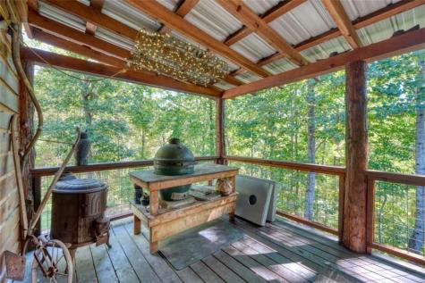 1350 Sweetwater Drive Clarkesville GA 30523