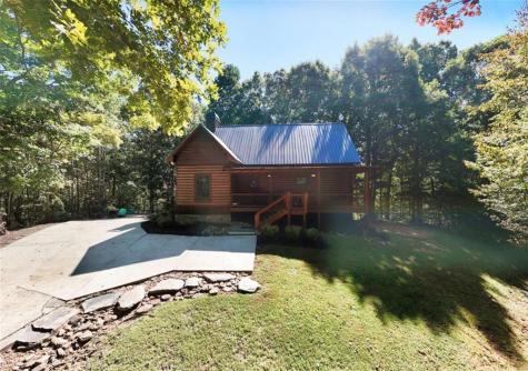 1350 Sweetwater Drive Clarkesville GA 30523