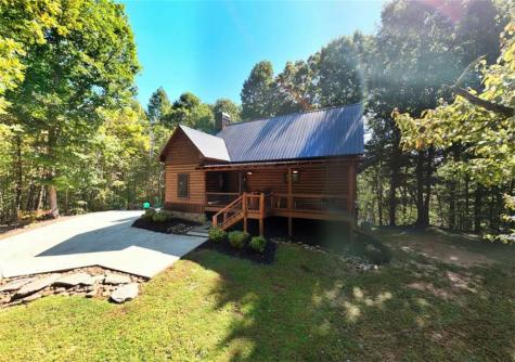 1350 Sweetwater Drive Clarkesville GA 30523