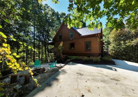 1350 Sweetwater Drive Clarkesville GA 30523
