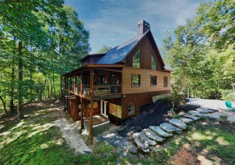 1350 Sweetwater Drive Clarkesville GA 30523