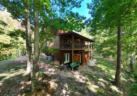 1350 Sweetwater Drive Clarkesville GA 30523