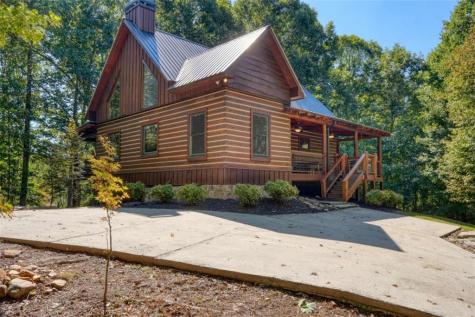 1350 Sweetwater Drive Clarkesville GA 30523