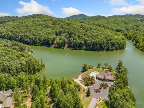 77 North Shore Drive Cleveland GA 30528