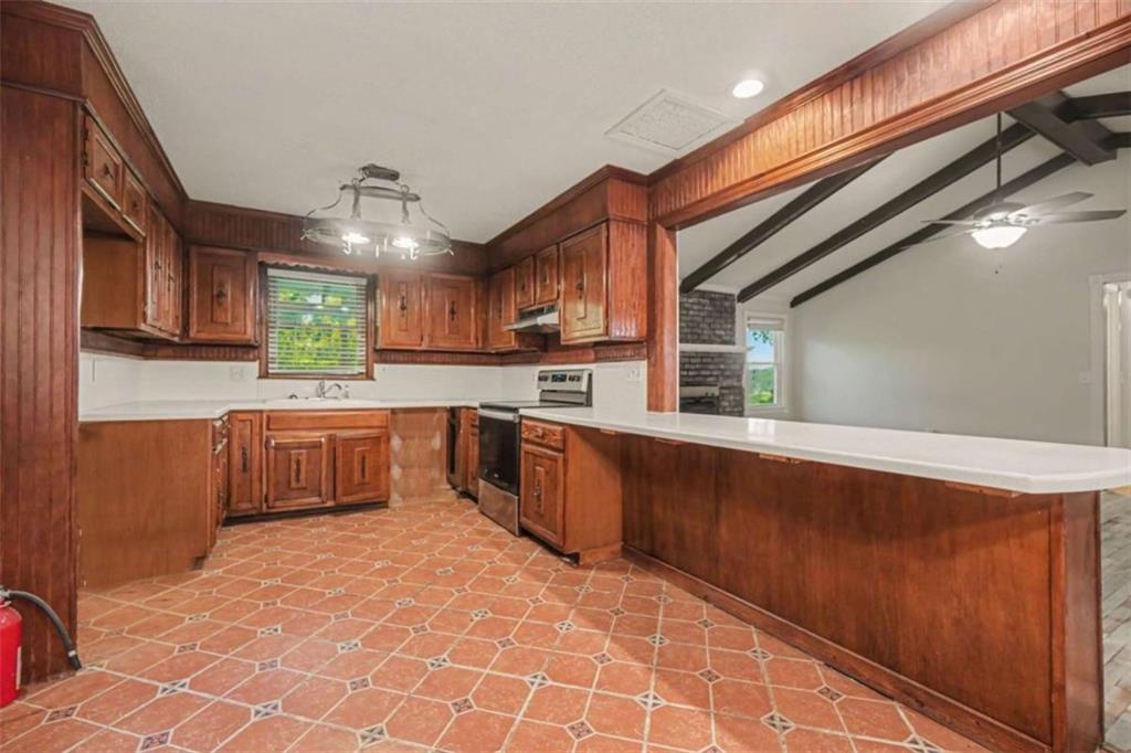 221 Tower Drive Dallas GA 30132