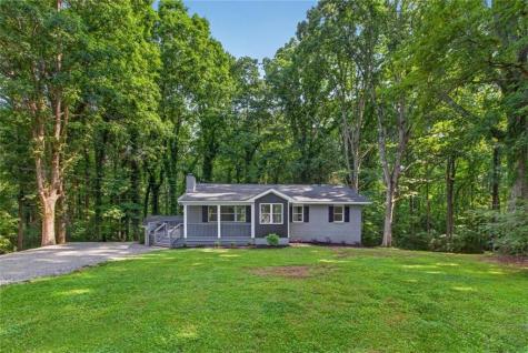 837 Puckett Road Waleska GA 30183