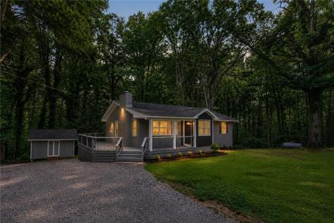 837 Puckett Road Waleska GA 30183