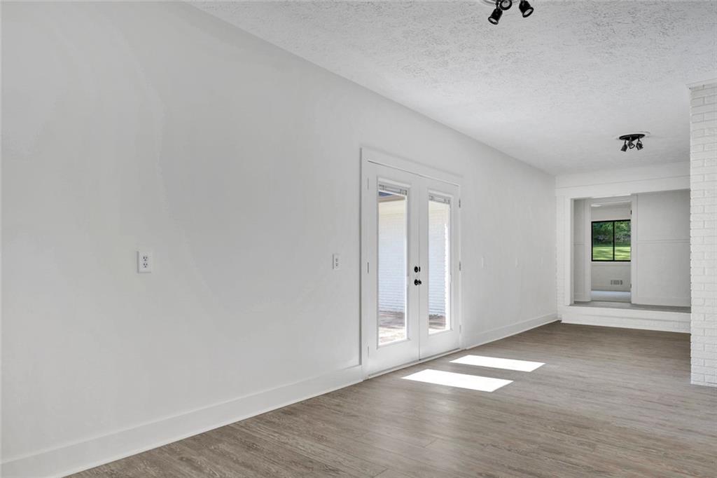 18 Valley Trail Covington GA 30014