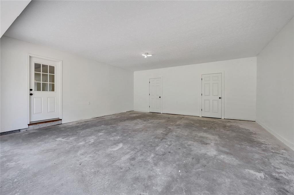 18 Valley Trail Covington GA 30014