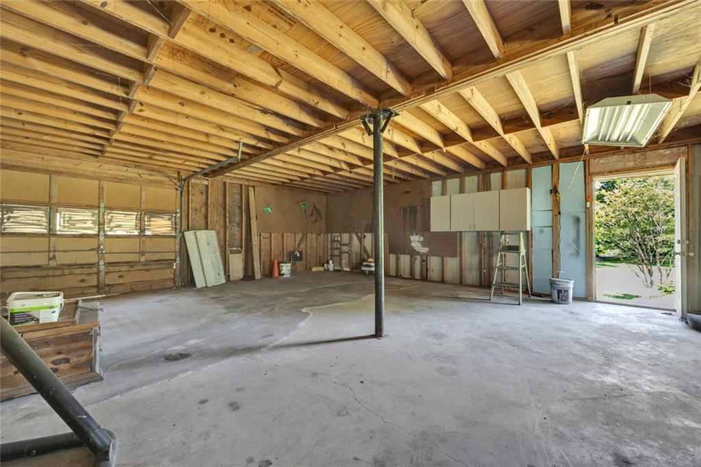18 Valley Trail Covington GA 30014