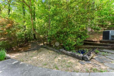 162 Greenview Court Cleveland GA 30528
