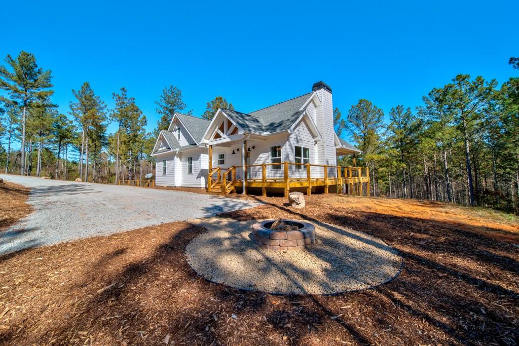 1072 Oak Hill Road Ellijay GA 30540