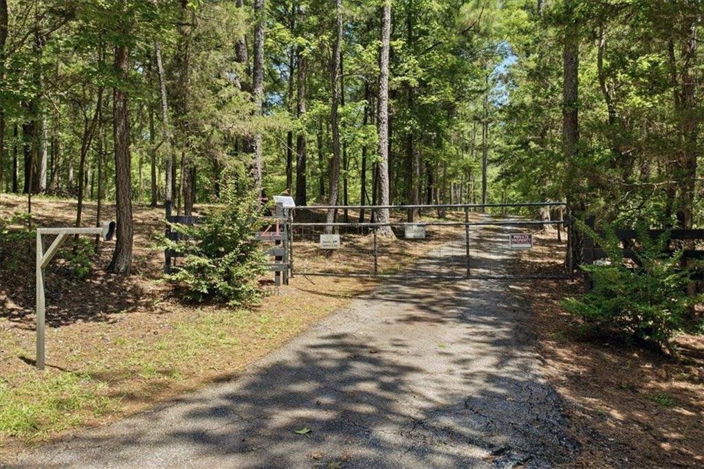 21 River Road Woodland GA 31836