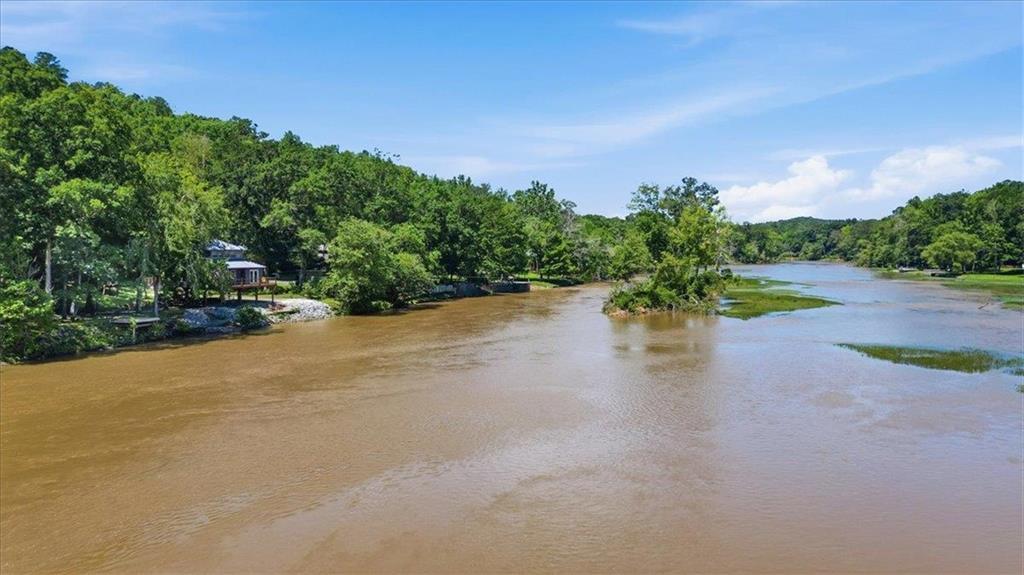 21 River Road Woodland GA 31836