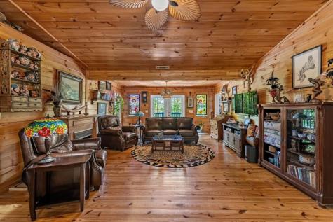 940 Knollwood Road Mineral Bluff GA 30559