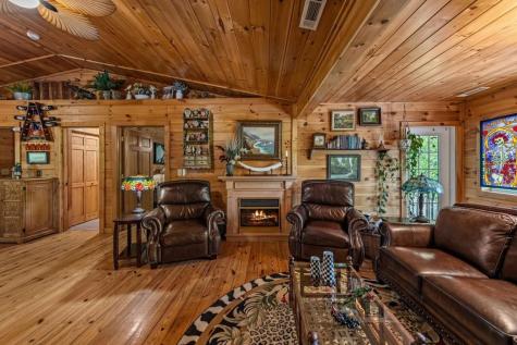 940 Knollwood Road Mineral Bluff GA 30559