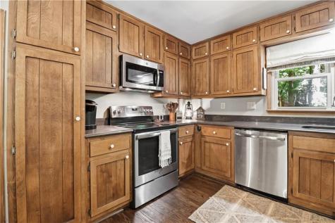 126 Robins Nest Jasper GA 30143
