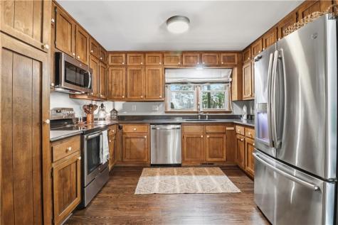 126 Robins Nest Jasper GA 30143