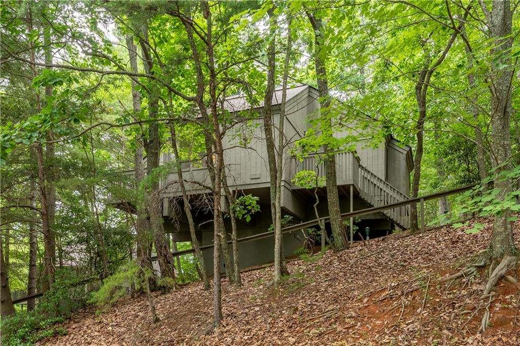 135 Wolfscratch Drive Big Canoe GA 30143