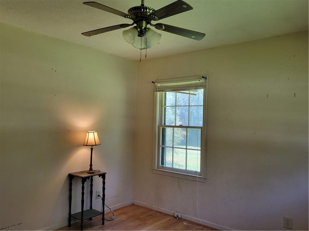 1362 Whites Chapel Road Elberton GA 30635