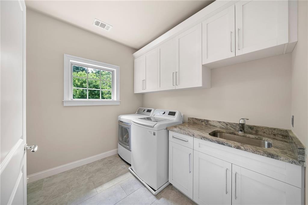 2601 Stoland NE Brookhaven GA 30319