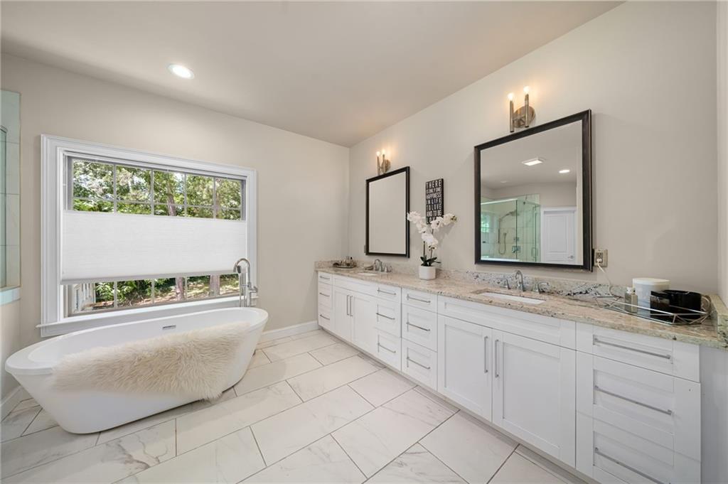 2601 Stoland NE Brookhaven GA 30319