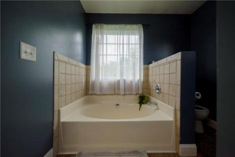 87 Westmoreland Cleveland GA 30528
