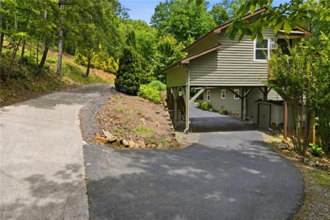 946 Laurel Circle Blue Ridge GA 30513