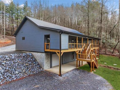 641 Bryant Farm Lane Ellijay GA 30540
