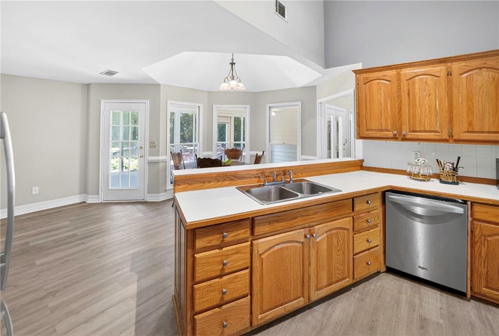 1650 Peachcrest Drive Lawrenceville GA 30043