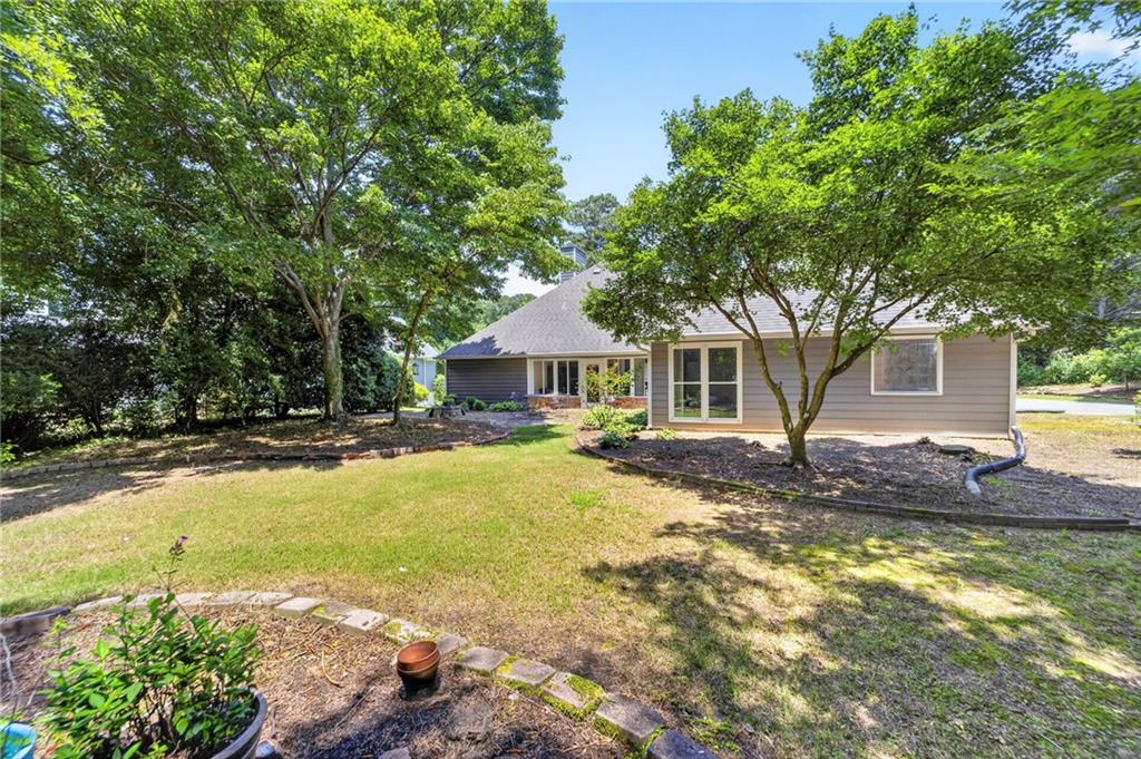 1650 Peachcrest Drive Lawrenceville GA 30043