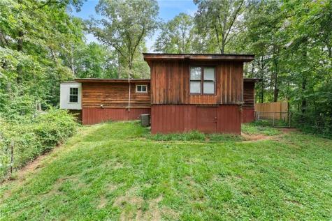 34 Somerset Place Dahlonega GA 30533