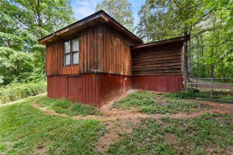 34 Somerset Place Dahlonega GA 30533