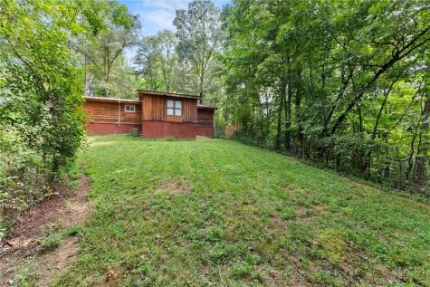 34 Somerset Place Dahlonega GA 30533