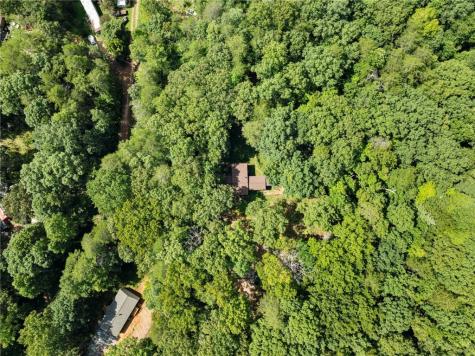 34 Somerset Place Dahlonega GA 30533