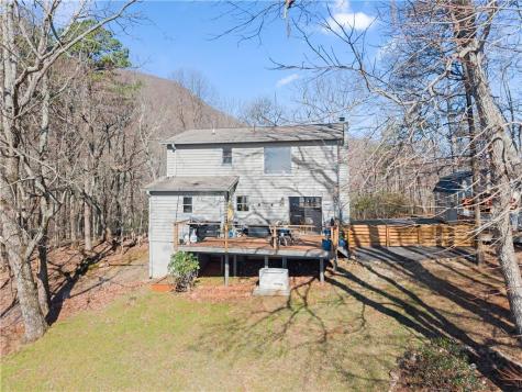 827 Laurel Ridge Road Cleveland GA 30528
