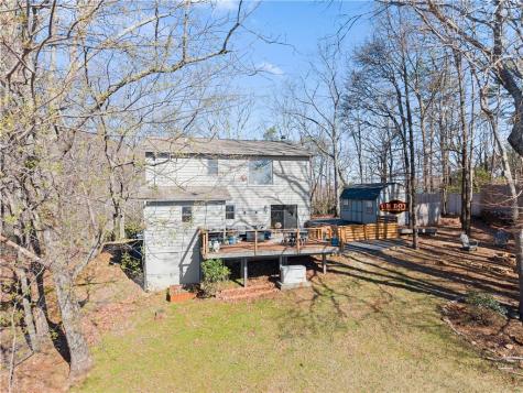 827 Laurel Ridge Road Cleveland GA 30528