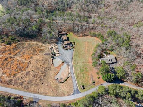 827 Laurel Ridge Road Cleveland GA 30528