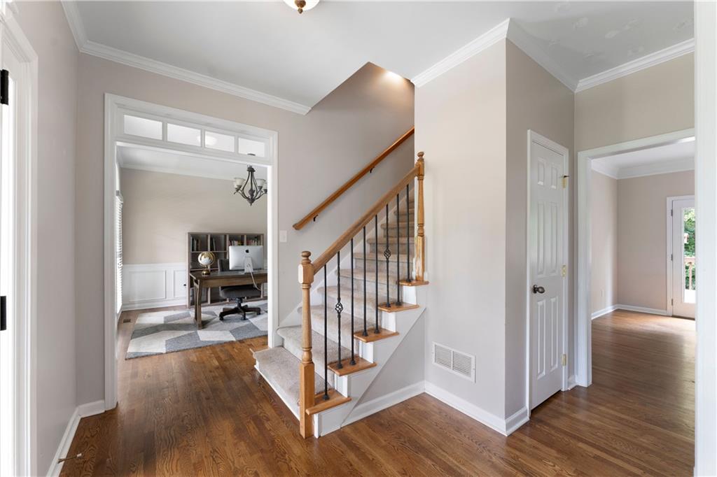 17 Lowry Way Euharlee GA 30145