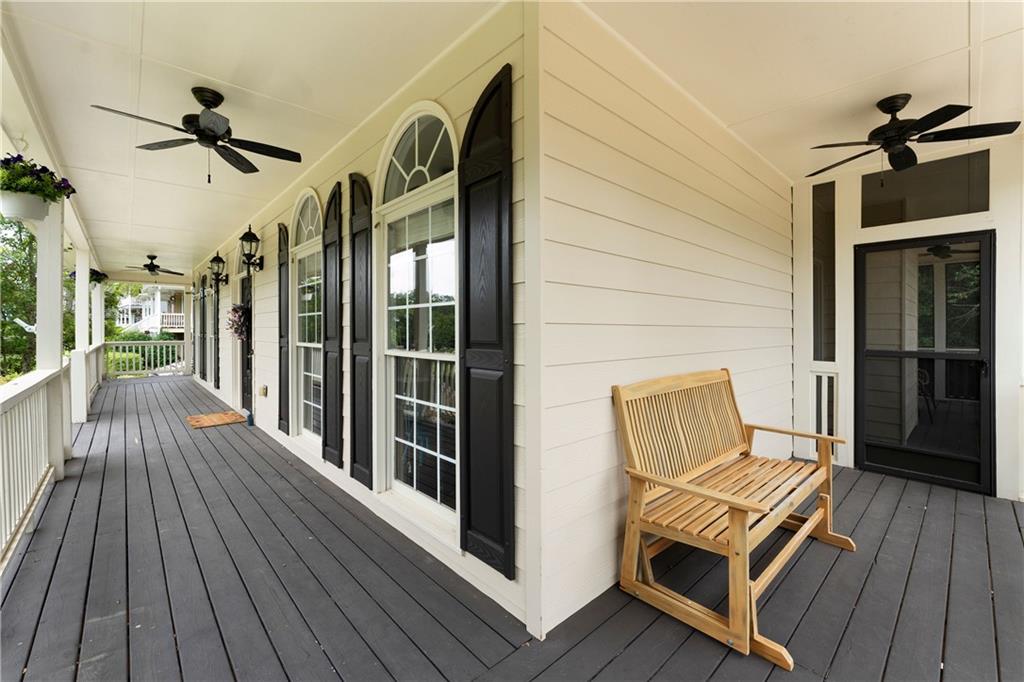 17 Lowry Way Euharlee GA 30145
