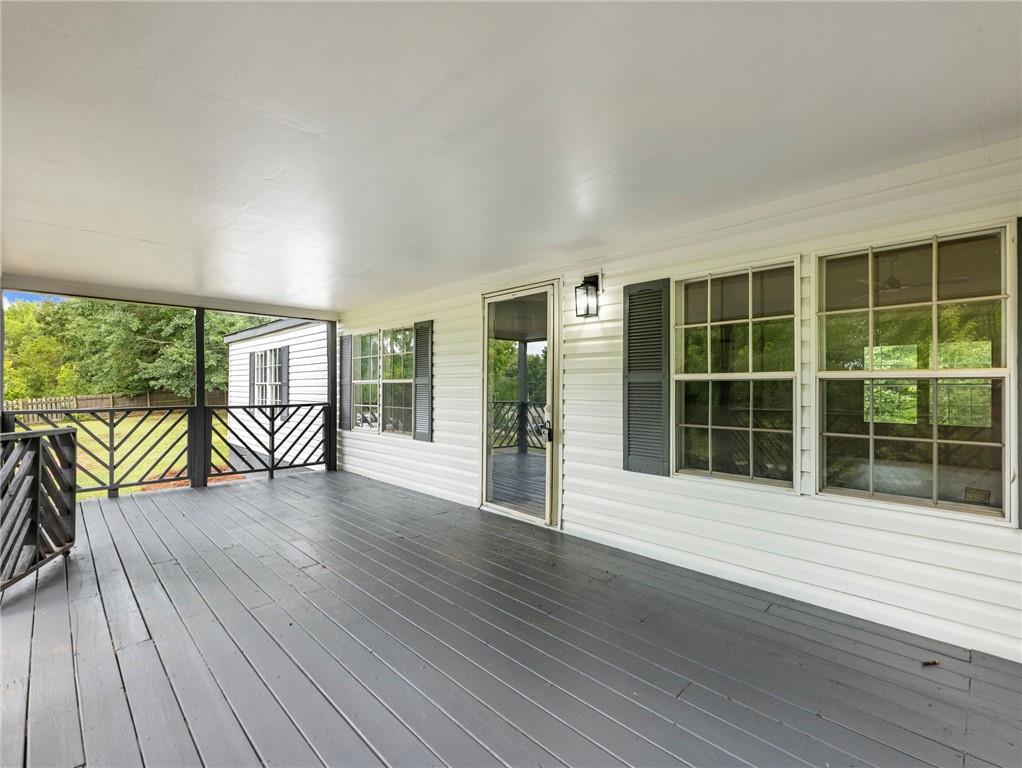1114 Neal Road Commerce GA 30530