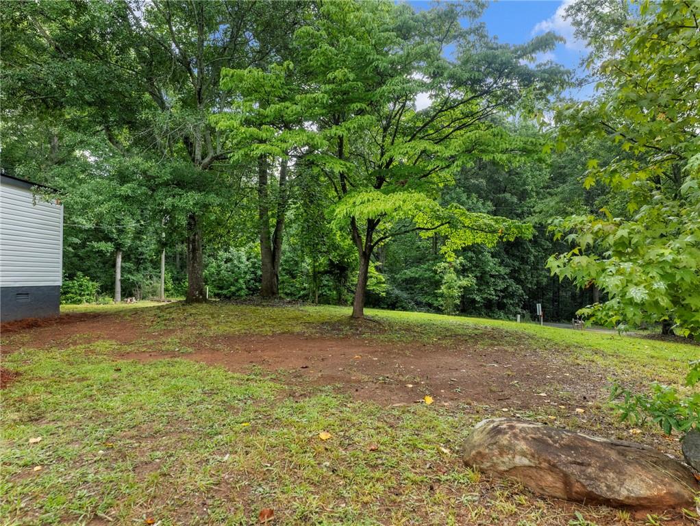 1114 Neal Road Commerce GA 30530