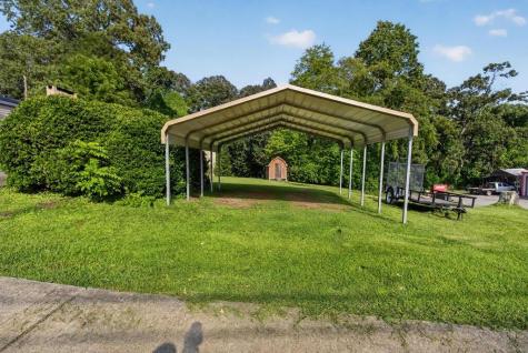 959 Hillcrest Drive Mccaysville GA 30555