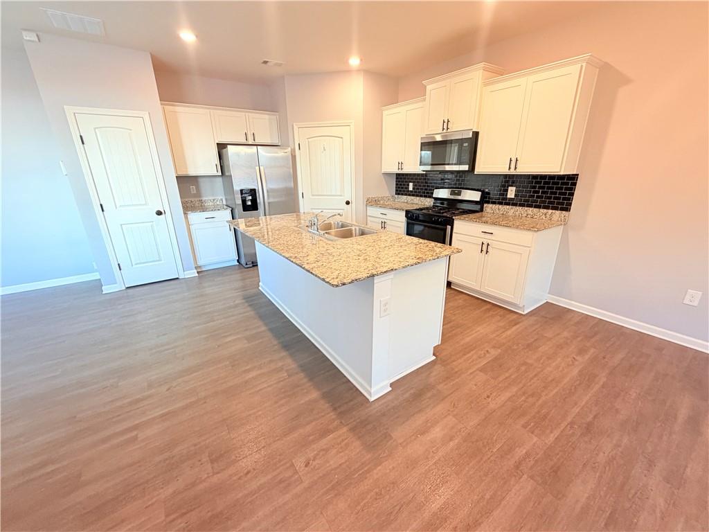 5563 Foxglove Way Oakwood GA 30566