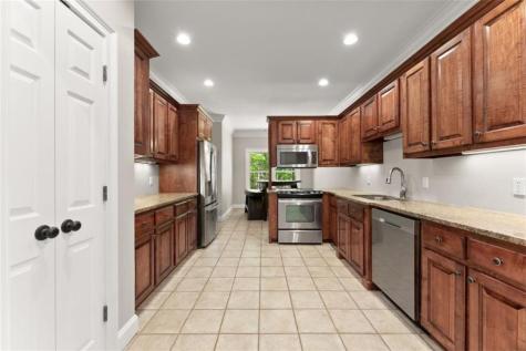 45 Holcomb Drive Cleveland GA 30528