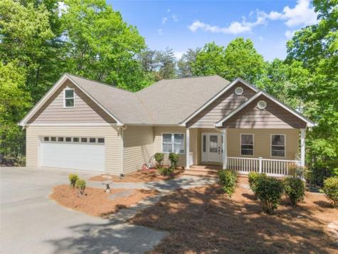 45 Holcomb Drive Cleveland GA 30528