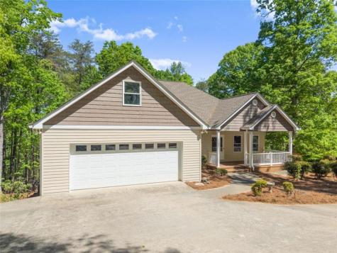 45 Holcomb Drive Cleveland GA 30528